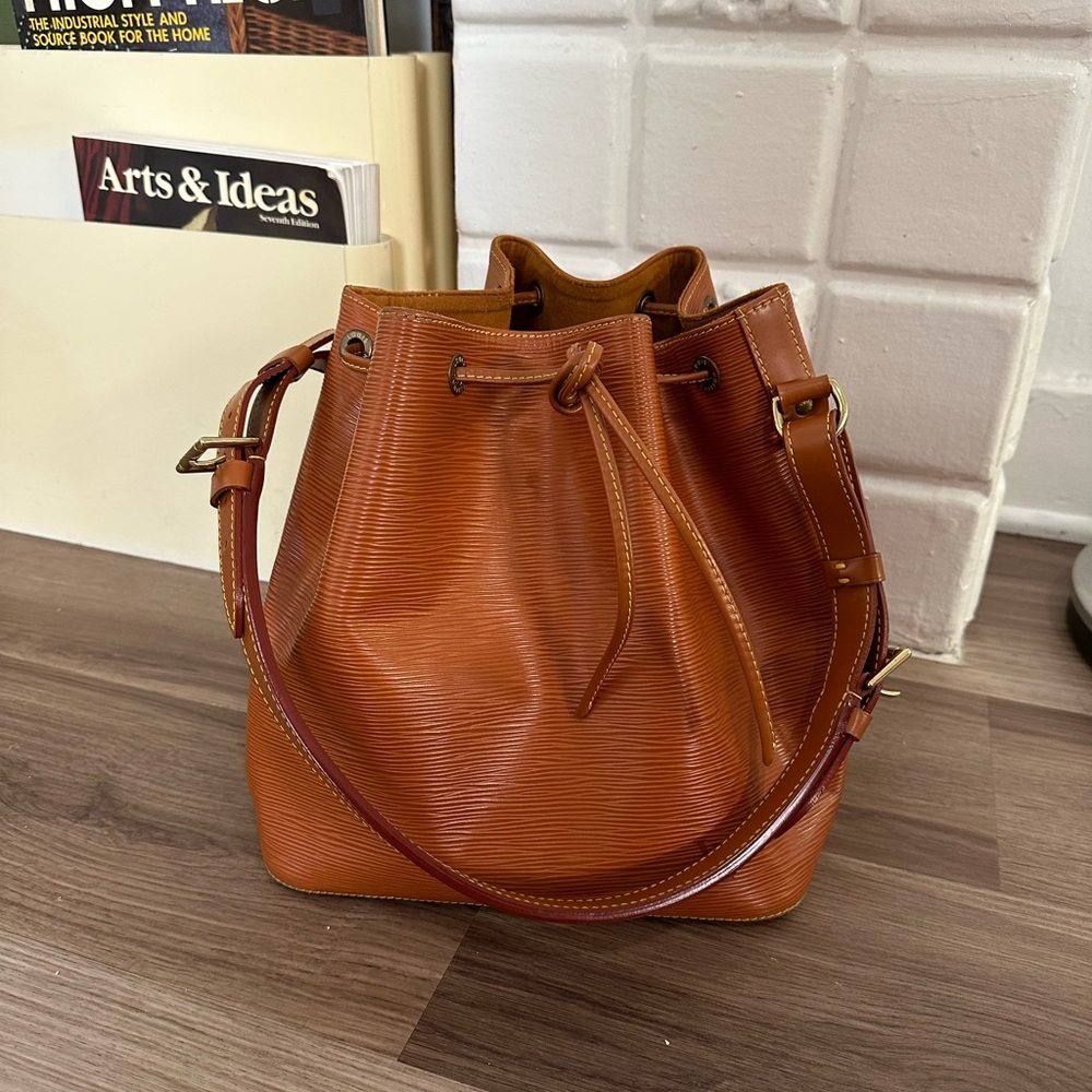 Louis Vuitton Epi Leather Petit Noe Bucket Bag